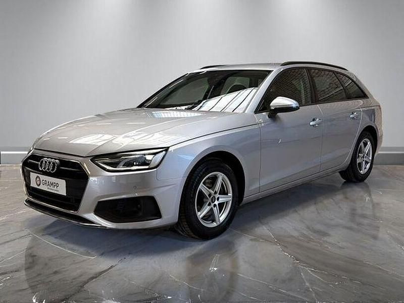 Gebraucht Audi A4 163 PS (119 kW) 2023 Silber Kombi