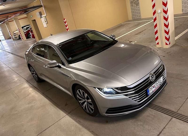 Gebraucht VW Arteon 150 PS (110 kW) 2019 Silber Kleinwagen