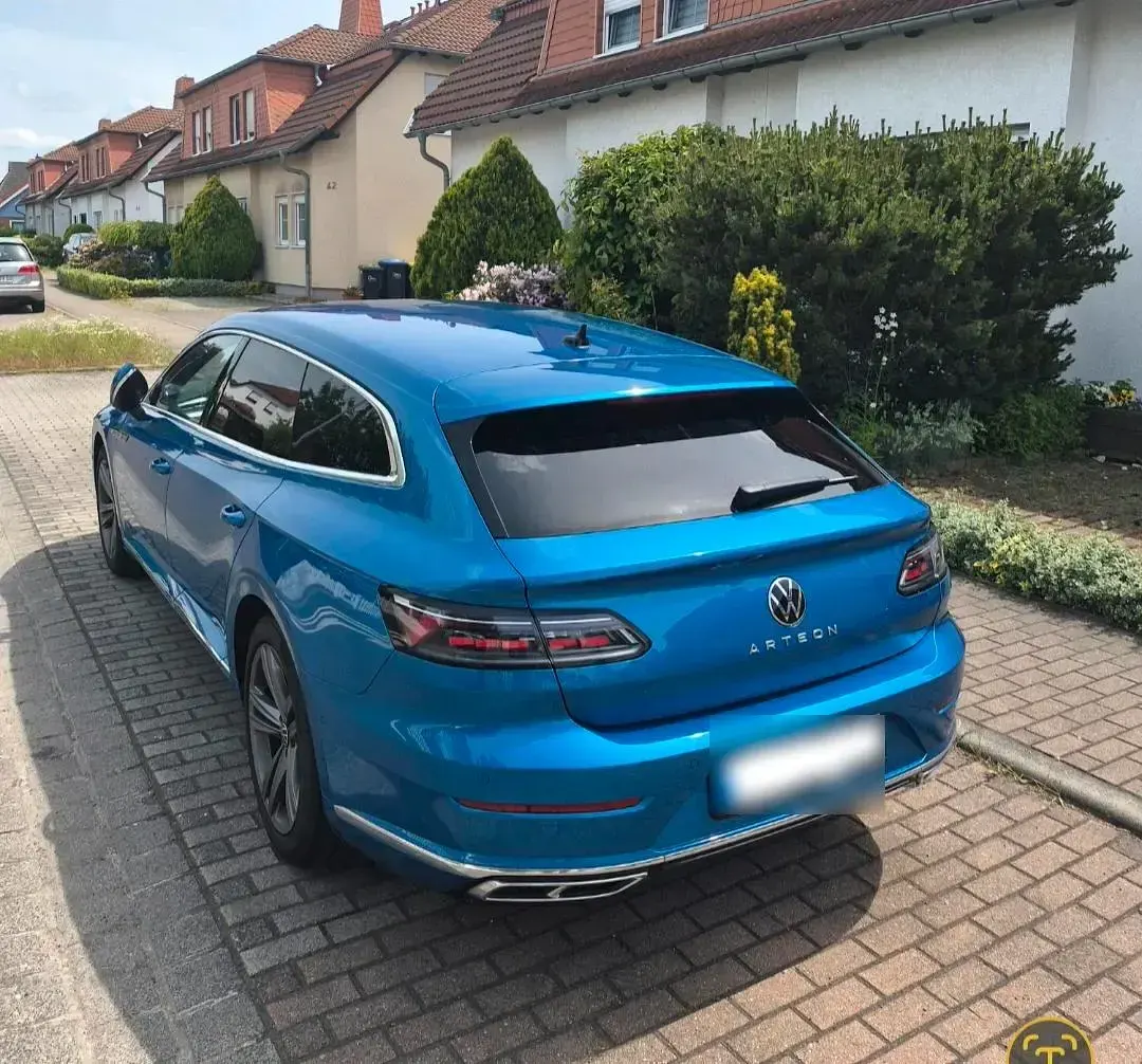 Gebraucht VW Arteon 190 PS (139 kW) 2024 Blau Kombi