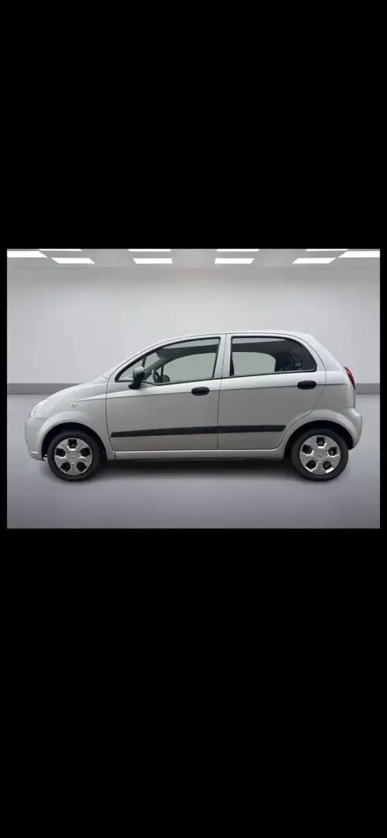 Gebraucht Chevrolet Matiz 70 PS (51 kW) 2009 Grau Kleinwagen