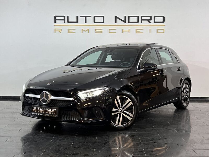 Schwarz Gebraucht 2019 Mercedes A220 Limousine | 25.990 € (Etwas zu teuer) - Bild 1/4