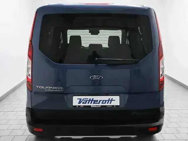 Gebraucht Ford Tourneo Active 120 PS (88 kW) 2021 Blau Van / Kleinbus
