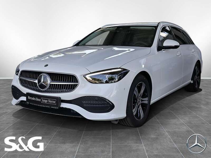 Weiß Gebraucht 2024 Mercedes C200 Avantgarde Kombi | 36.470 € (Fairer Preis) - Bild 1/4