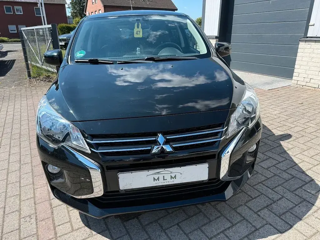 Gebraucht Mitsubishi Space Star Select+ 71 PS (52 kW) 2022 Schwarz Kleinwagen