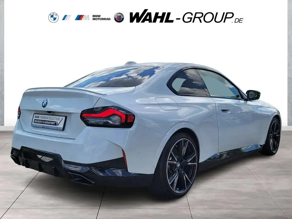 Gebraucht BMW M240i M Sport 374 PS (275 kW) 2023 Weiß Coupé