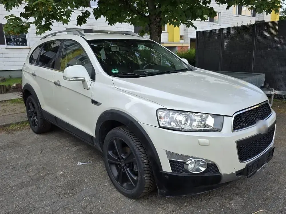 Gebraucht Chevrolet Captiva 184 PS (135 kW) 2012 Weiß SUV
