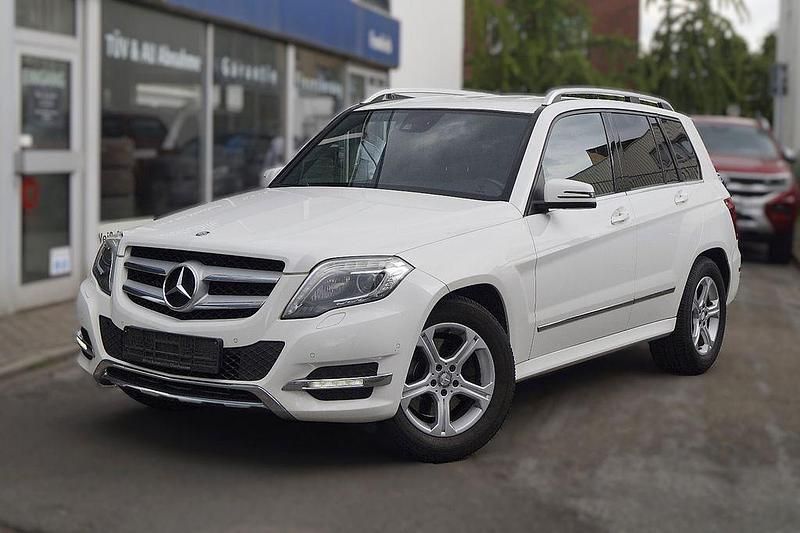 Weiß Gebraucht 2014 Mercedes GLK220 SUV | 11.990 € (Fairer Preis) - Bild 1/4