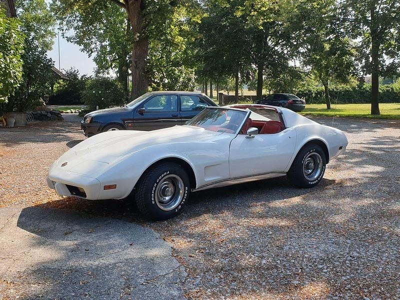 Weiß Gebraucht 1976 Corvette C3 Coupé | 18.499 € - Bild 1/4