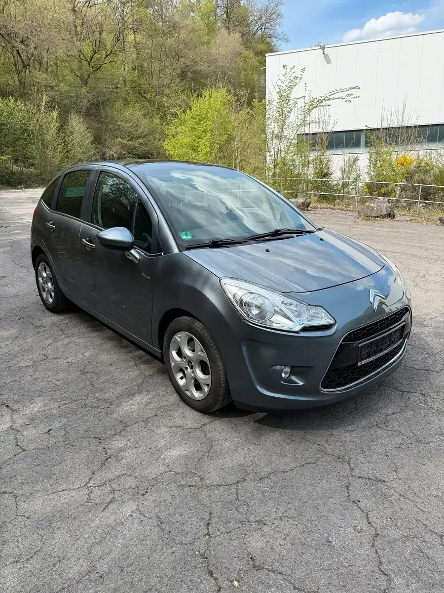 Gebraucht Citroën C3 120 PS (88 kW) 2011 Grau Kleinwagen
