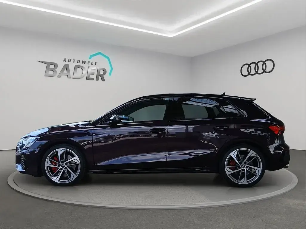 Gebraucht Audi S3 Sport 310 PS (228 kW) 2023 Violett Limousine