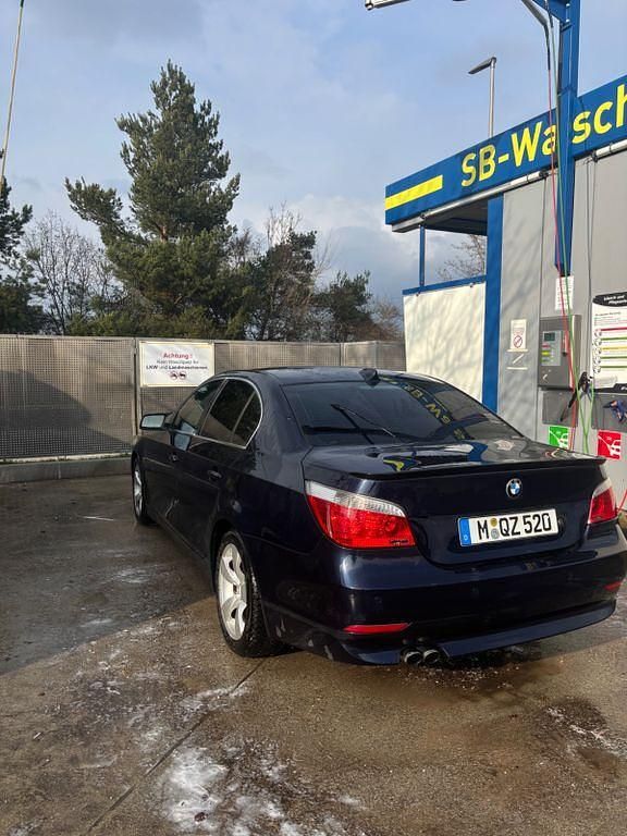 Usata BMW 520 170 CV (125 kW) 2004 Blu Berlina