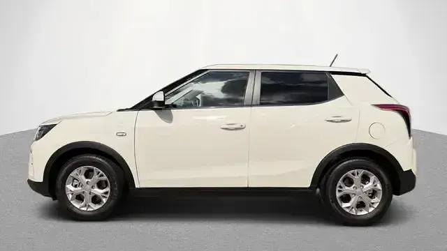 Gebraucht KGM Tivoli 163 PS (119 kW) 2025 Weiß SUV