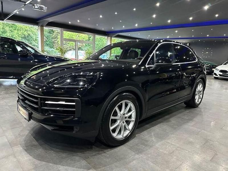 Schwarz Gebraucht 2023 Porsche Cayenne SUV | 66.890 € (Guter Preis) - Bild 1/4