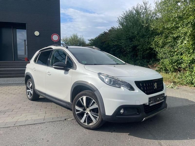 Weiß Gebraucht 2017 Peugeot 2008 Allure GT-Line SUV | 6.990 € (Guter Preis) - Bild 1/4