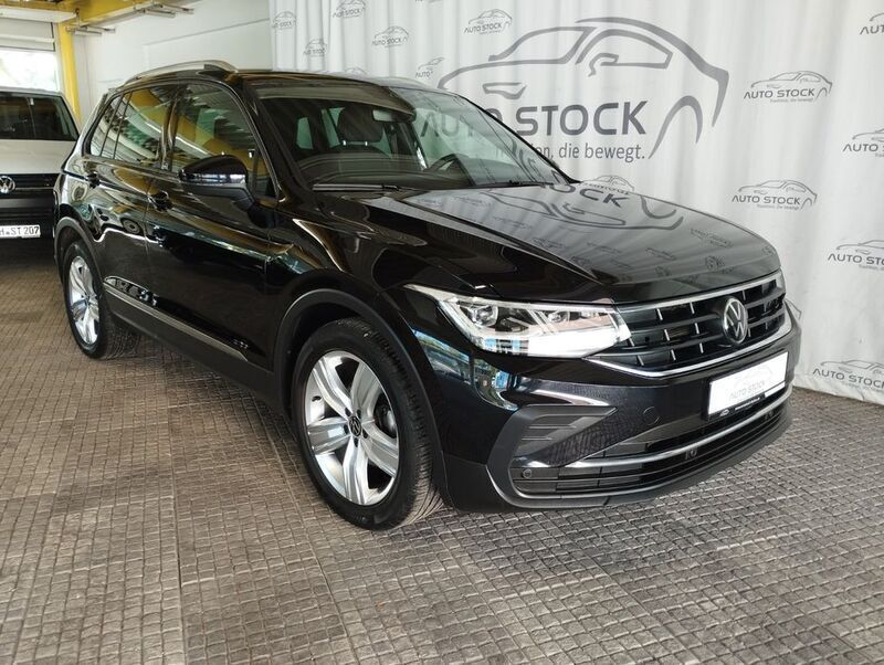 Schwarz Gebraucht 2022 VW Tiguan Active SUV | 31.450 € (Guter Preis) - Bild 1/4