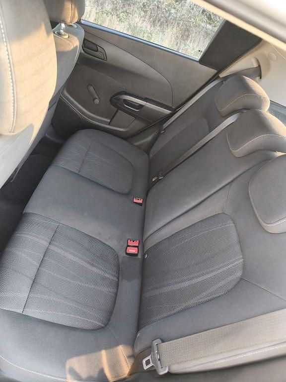 Gebraucht Chevrolet Aveo LT 86 PS (63 kW) 2011 Grau Limousine