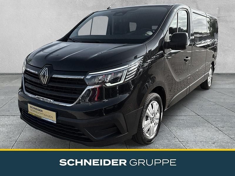 Schwarz Gebraucht 2024 Renault Trafic Komfort Van / Kleinbus | 35.990 € (Teuer) - Bild 1/4