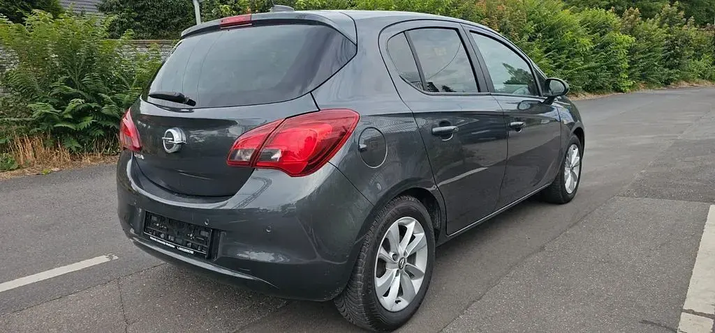 Gebraucht Opel Corsa 90 PS (66 kW) 2017 Grau Kleinwagen