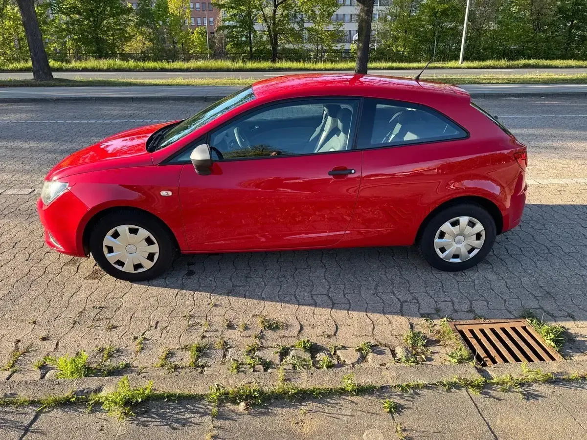Gebraucht Seat Ibiza SC Style 69 PS (50 kW) 2015 Rot Kleinwagen