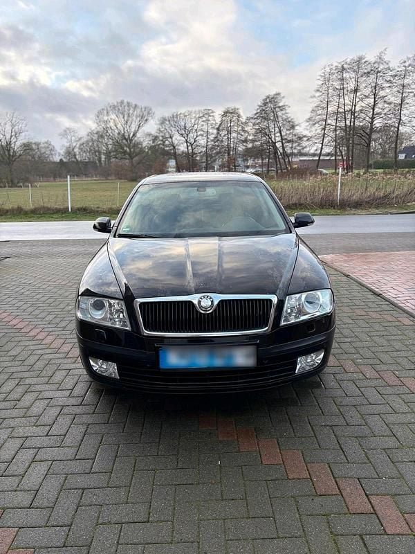 Schwarz Gebraucht 2005 Skoda Octavia Kombi | 1.700 € (Guter Preis) - Bild 1/4
