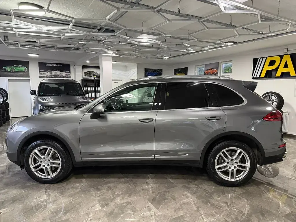 Gebraucht Porsche Cayenne 262 PS (192 kW) 2015 Grau SUV