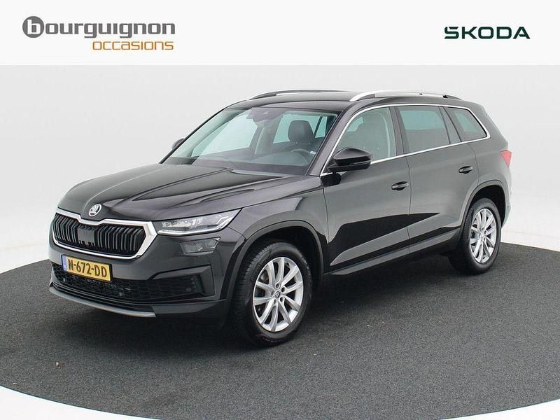 Schwarz Gebraucht 2021 Skoda Kodiaq Business Line SUV | 26.950 € (Fairer Preis) - Bild 1/4