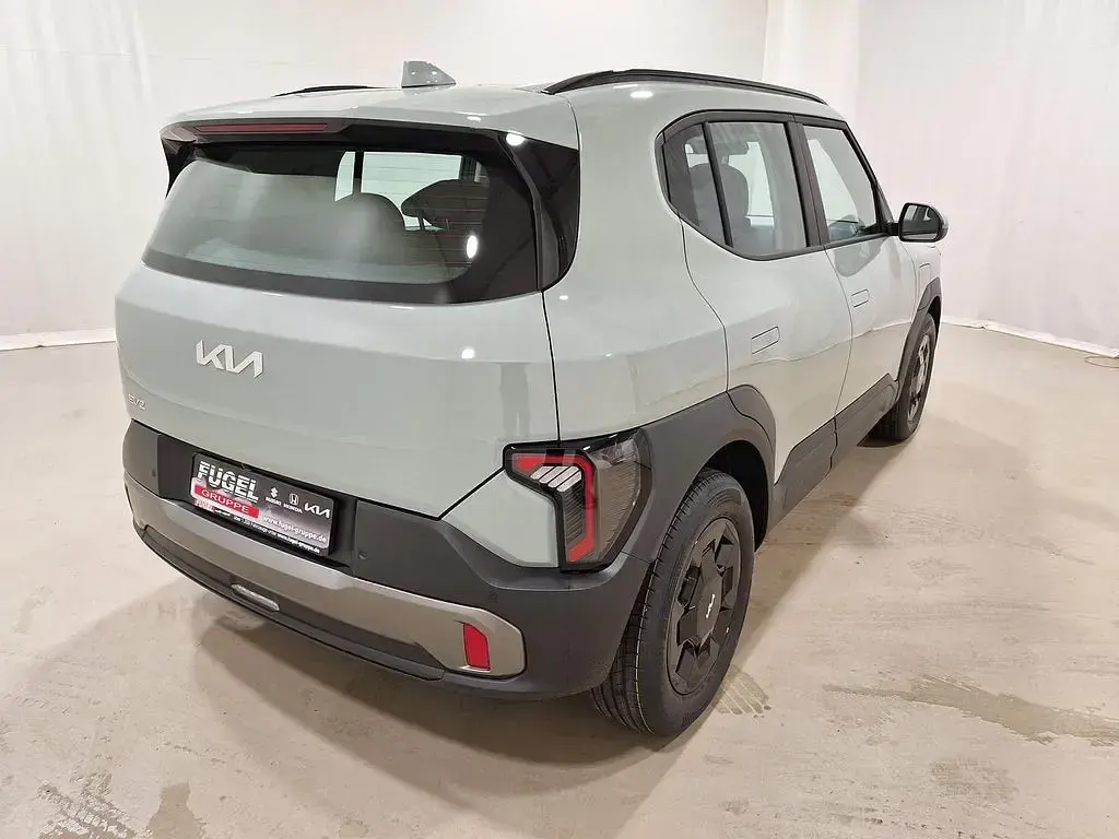 Neu Kia EV2 Air 108 kW (147 PS) 2026 Morning haze SUV