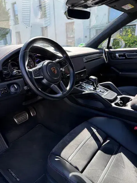 Gebraucht Porsche Cayenne GTS 460 PS (338 kW) 2020 Grau SUV
