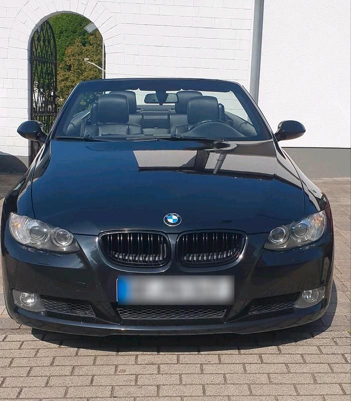 Schwarz Gebraucht 2007 BMW 325 Cabriolet Cabrio | 12.990 € (Fairer Preis) - Bild 1/4