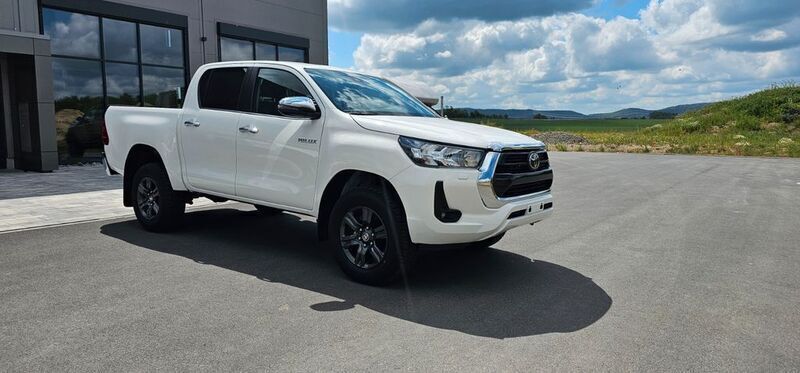 Weiß Neu 2024 Toyota HiLux Comfort Abholung | 49.000 € (Superpreis) - Bild 1/4
