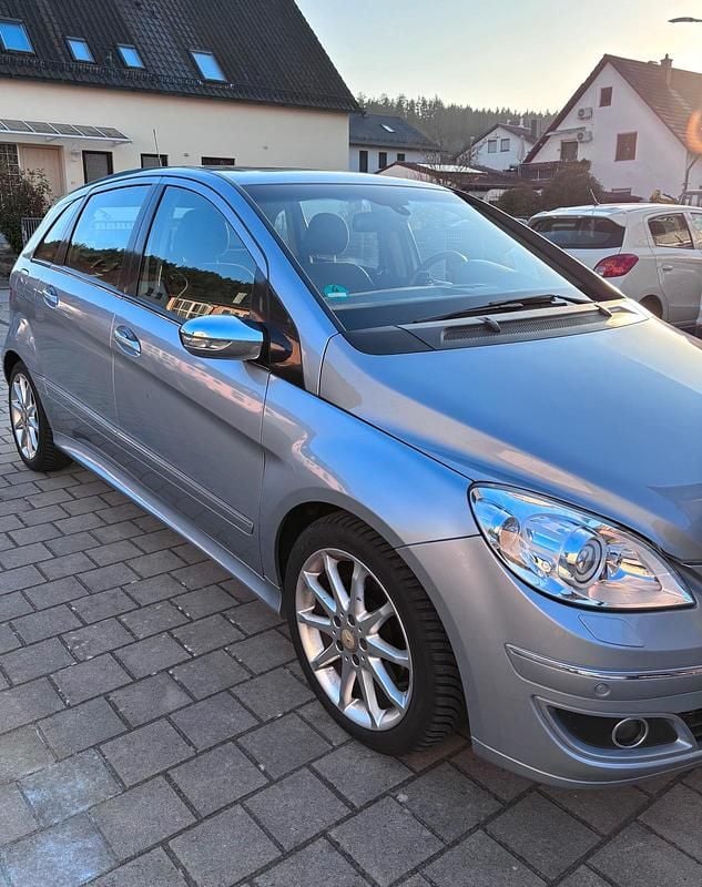 Gebraucht Mercedes B200 2006 Silber Van / Kleinbus