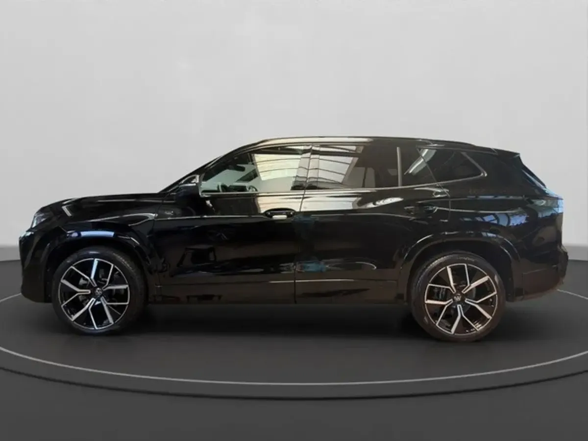Gebraucht VW Tayron R-line 193 PS (141 kW) 2025 Schwarz SUV