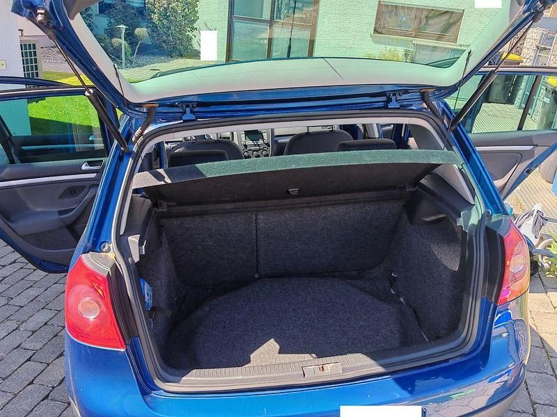 Gebraucht VW Golf V 102 PS (75 kW) 2007 Blau Limousine
