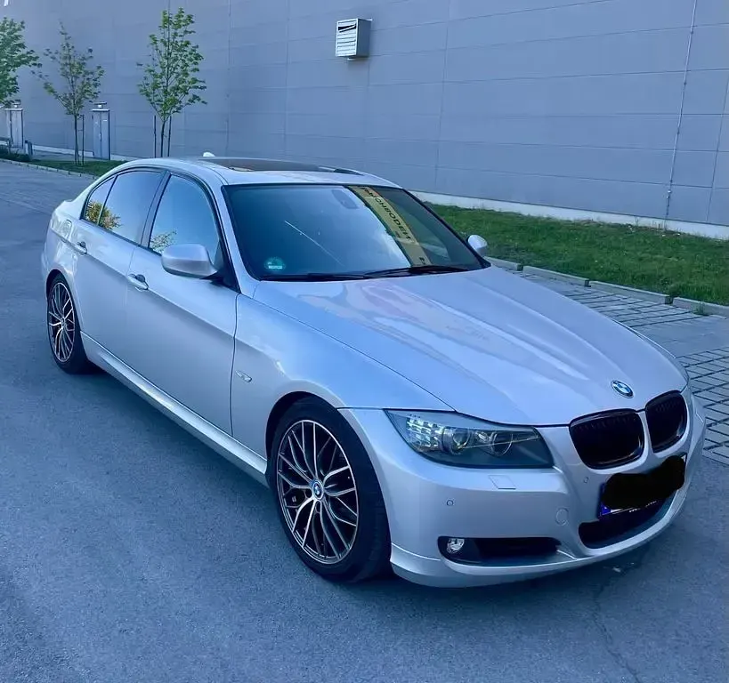 Gebraucht BMW 320 Exclusive 170 PS (125 kW) 2011 Silber Limousine