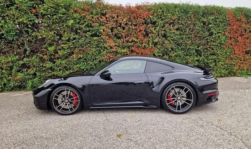 Gebraucht Porsche 992 581 PS (427 kW) 2025 Schwarz Coupé