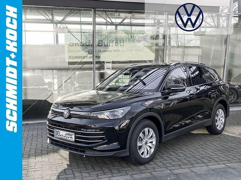 Gebraucht VW Tiguan Elegance 150 PS (110 kW) 2026 Schwarz SUV