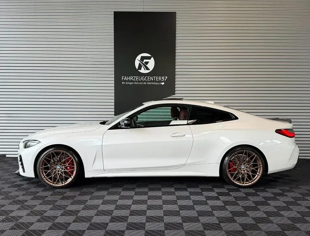 Gebraucht BMW M440 M Performance 392 PS (288 kW) 2024 Weiß Coupé