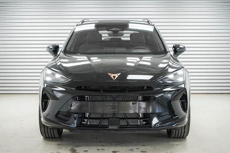 Neu Cupra Formentor 150 PS (110 kW) 2026 Schwarz SUV