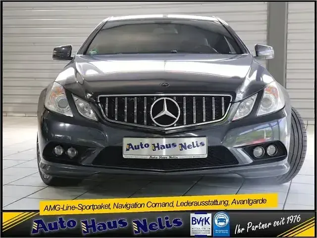 Gebraucht Mercedes E350 Avantgarde 292 PS (214 kW) 2010 Grau Coupé