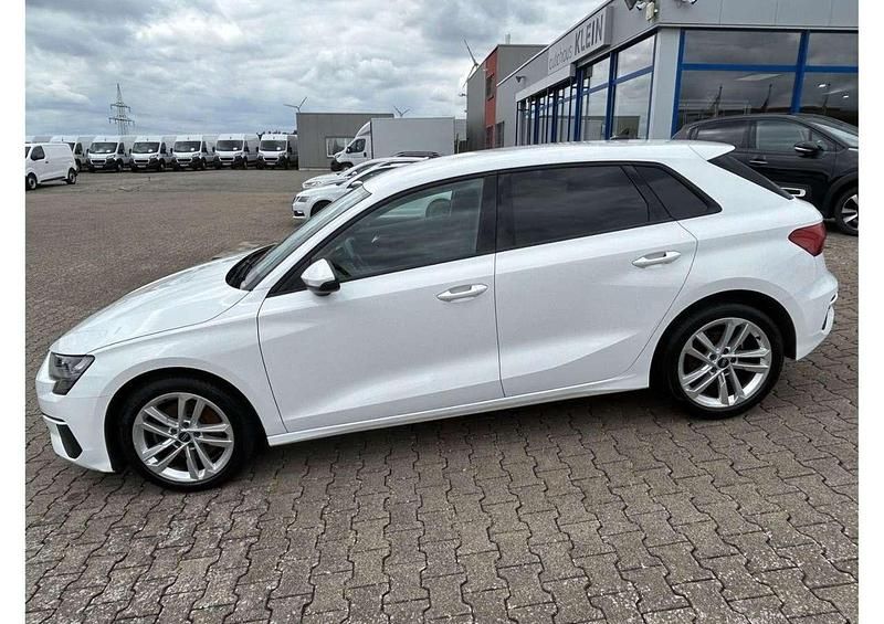 Gebraucht Audi A3 Sportback 110 PS (80 kW) 2021 Ibis weiss Kleinwagen