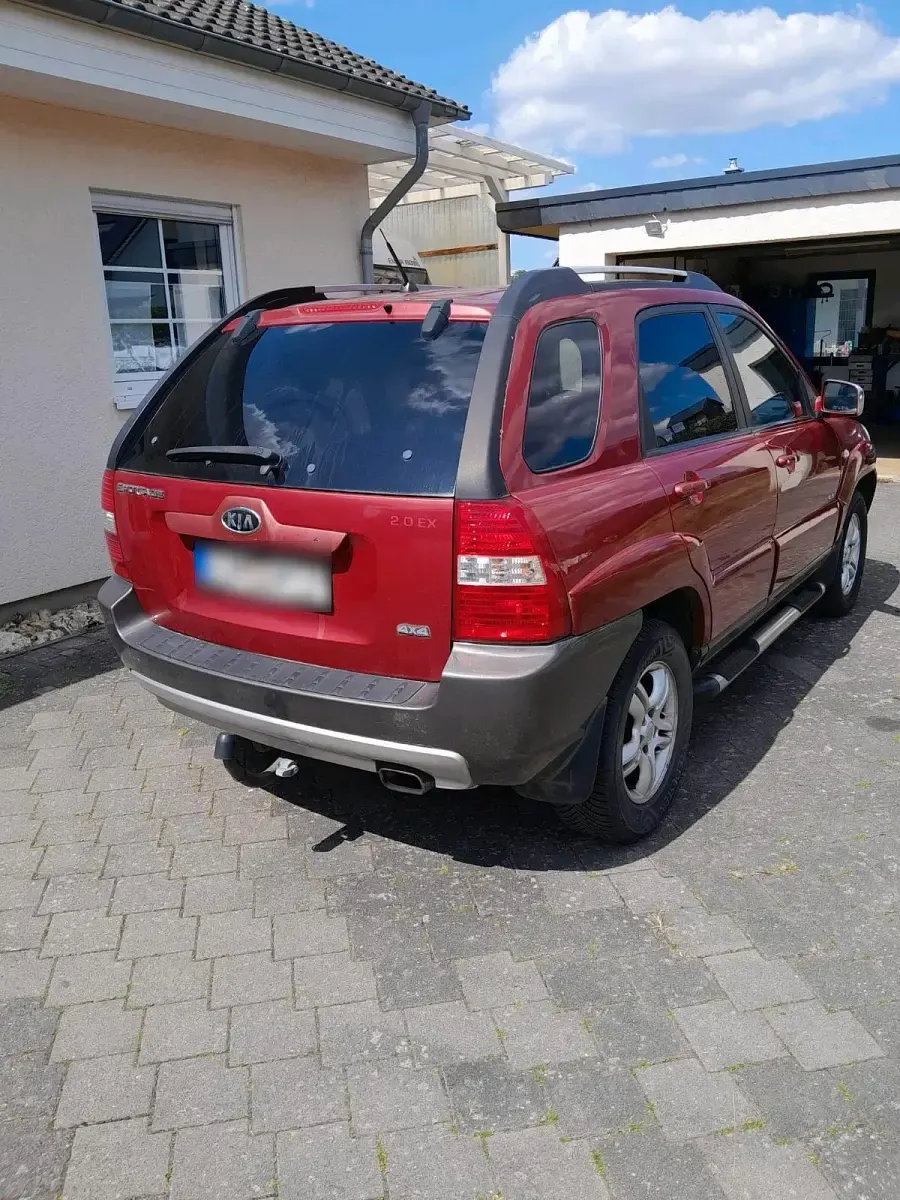 Gebraucht Kia Sportage 141 PS (103 kW) 2005 Rot SUV