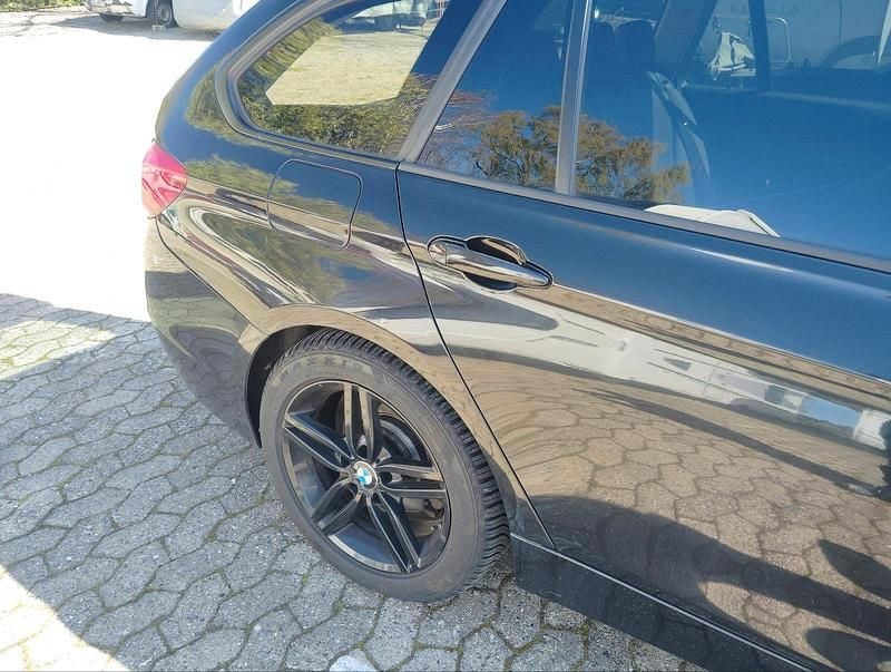 Second-hand BMW 320 190 CP (139 kW) 2016 Negru Break