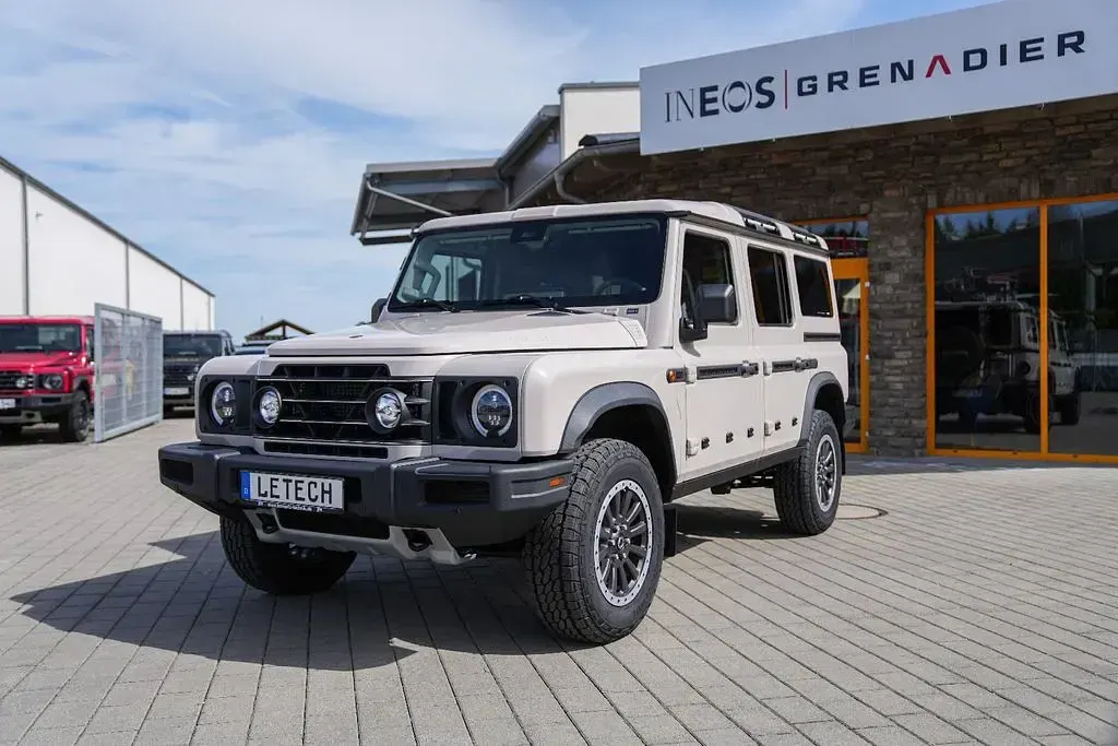 Neu Ineos Grenadier 286 PS (210 kW) 2026 Beige SUV
