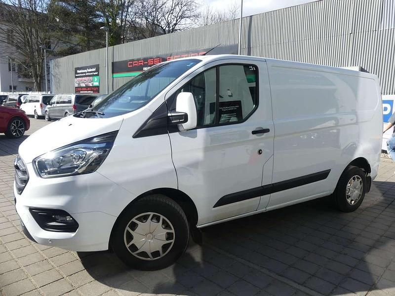 Gebraucht Ford Transit Custom 217 PS (159 kW) 2021 Weiß Van / Kleinbus