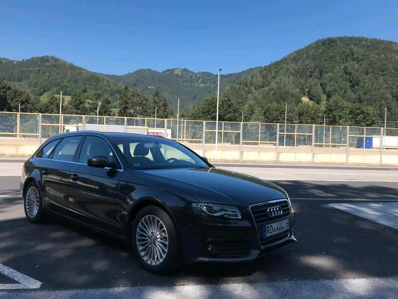 Braun Gebraucht 2009 Audi A4 Kombi | 8.700 € - Bild 1/4