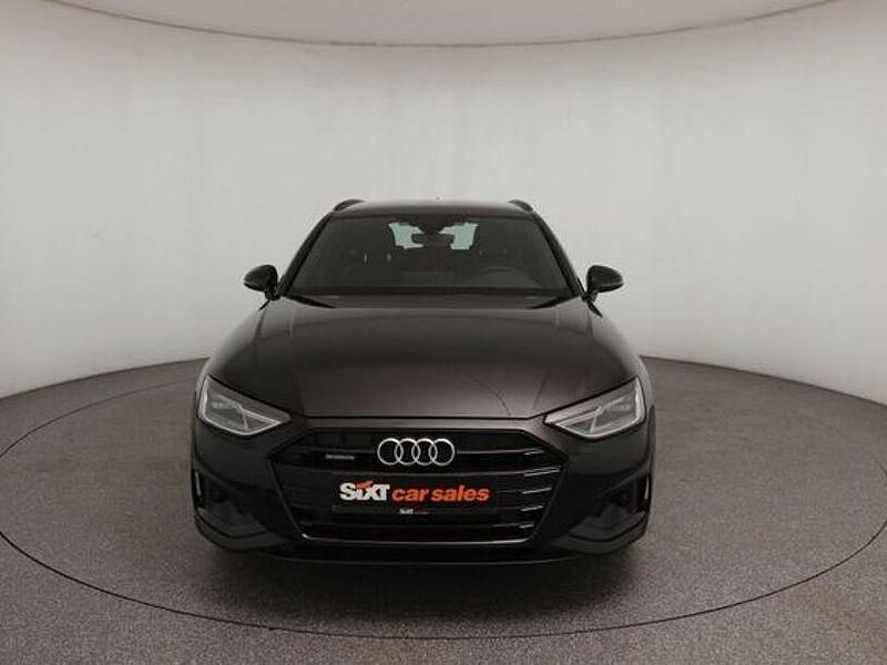 Gebraucht Audi A4 Advanced 204 PS (150 kW) 2024 Schwarz Kombi