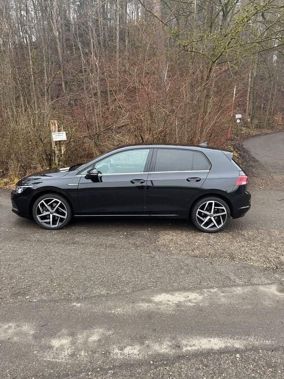 Gebraucht VW Golf VIII Style 131 PS (96 kW) 2020 Schwarz Kombi