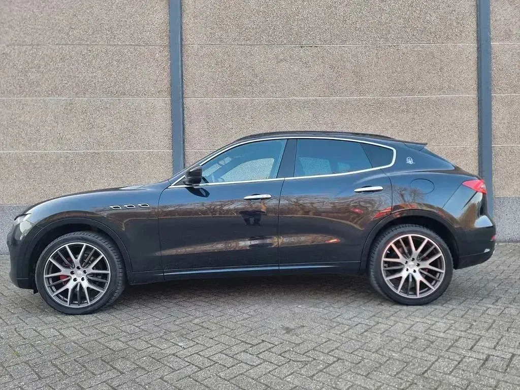 Gebraucht Maserati Levante 275 PS (202 kW) 2017 Schwarz SUV