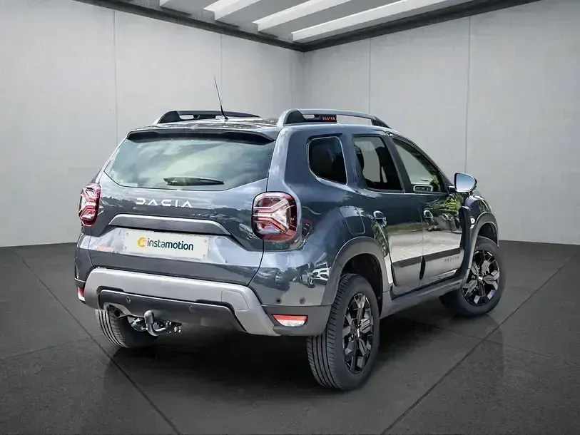 Gebraucht Dacia Duster 150 PS (110 kW) 2023 Grau SUV