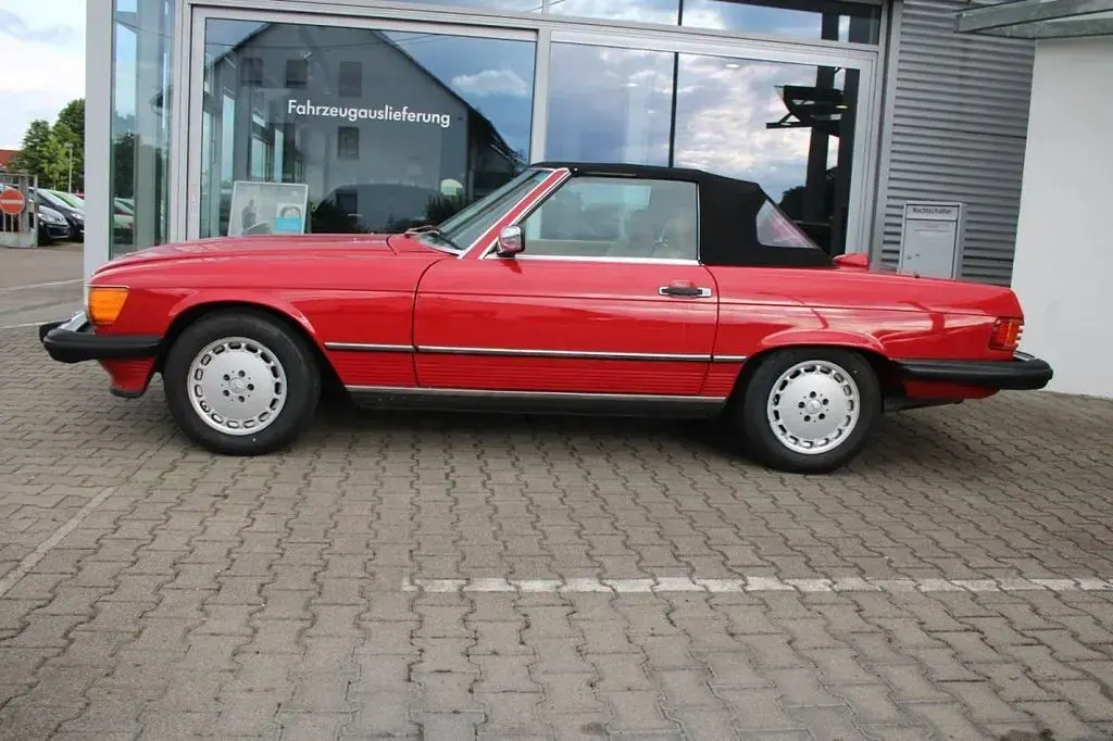 Gebraucht Mercedes 560 231 PS (169 kW) 1987 Signalrot Cabrio